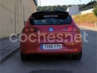 Usado Seat Leon Stylance 140 CV (102 kW) 2007 Rojo Berlina