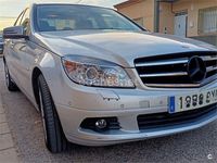 Usado Mercedes C220 170 CV (125 kW) 2009 Gris / plata Berlina