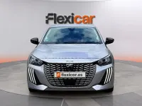 Usado Peugeot 208 Allure 101 CV (74 kW) 2025 Gris Utilitario