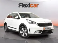 Usado Kia Niro 141 CV (103 kW) 2019 Blanco SUV