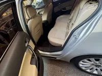 Usado Opel Insignia Cosmo 160 CV (117 kW) 2010 Beige Berlina