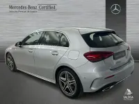 Usado Mercedes A200 AMG line 150 CV (110 kW) 2025 Gris / plateado Berlina