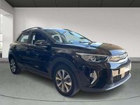 Usado Kia Stonic 101 CV (74 kW) 2024 Negro SUV