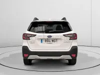 Usado Subaru Outback 169 CV (124 kW) 2023 Blanco Familiar