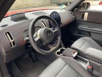 Usado Mini John Cooper Works 218 CV (160 kW) 2025 Rojo Utilitario