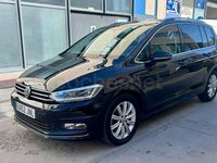 Usado VW Touran Advance 150 CV (110 kW) 2016 Gris / plata Monovolumen