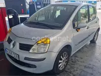 Usado Renault Modus Dynamique 85 CV (62 kW) 2005 Gris / plata Monovolumen