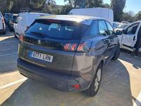 Usado Peugeot 3008 Active 131 CV (96 kW) 2021 Gris SUV