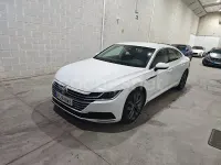 Usado VW Arteon 150 CV (110 kW) 2018 Blanco Utilitario