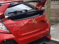 Usado Honda Civic Elegance 129 CV (94 kW) 2019 Rojo Berlina
