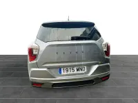 Usado KGM Tivoli 135 CV (99 kW) 2024 Gris / plata SUV