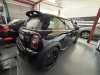 Usado Mini Cooper D 110 CV (80 kW) 2009 Negro Utilitario