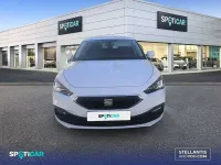 Usado Seat Leon Style 117 CV (86 kW) 2025 Gris Berlina
