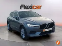 Usado Volvo XC60 Momentum 211 CV (155 kW) 2020 Gris SUV