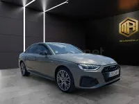 Usado Audi A4 204 CV (150 kW) 2023 Gris / plata Berlina