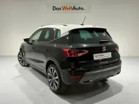 Usado Seat Arona FR 115 CV (84 kW) 2025 Negro SUV
