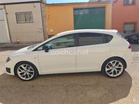 Käytetty Seat Leon Style 125 HP (91 kW) 2010 Valkoinen Viistoperä