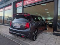 Usado Mini John Cooper Works 306 CV (225 kW) 2020 Gris / plata Utilitario