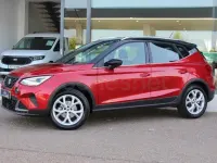 Usado Seat Arona FR 115 CV (84 kW) 2025 Rojo SUV
