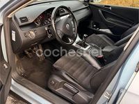 Usado VW Passat Highline 140 CV (102 kW) 2006 Azul Berlina