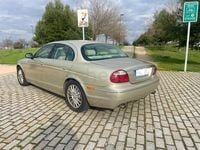Usado Jaguar S-Type Executive 207 CV (152 kW) 2006 Beige Berlina