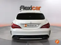 Usado Mercedes CLA200 Shooting Brake 136 CV (100 kW) 2017 Blanco Familiar