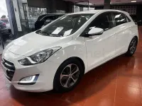 Usado Hyundai i30 GO! 136 CV (100 kW) 2016 Blanco Berlina