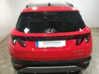 Usado Hyundai Tucson Style 265 CV (194 kW) 2022 Rojo SUV