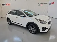 Usado Kia Niro 141 CV (103 kW) 2022 Blanco SUV