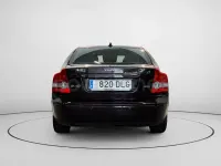 Usado Volvo S40 Momentum 136 CV (100 kW) 2005 Negro Berlina
