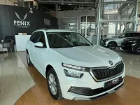 Usado Skoda Kamiq 110 CV (80 kW) 2022 Blanco SUV