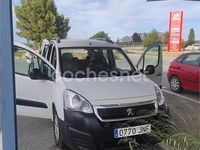 Usado Peugeot Partner Tepee Access 100 CV (73 kW) 2016 Blanco Monovolumen