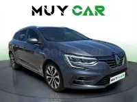 Usado Renault Mégane GrandTour Techno 140 CV (102 kW) 2023 Gris Familiar