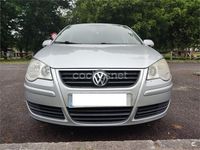 Usado VW Polo Advance 70 CV (51 kW) 2007 Gris / plata Utilitario