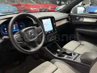 Usado Volvo XC40 Core 163 CV (119 kW) 2024 Gris / plata SUV
