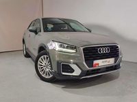 Usado Audi Q2 Design 116 CV (85 kW) 2019 Gris SUV