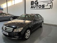 Usado Mercedes C220 Avantgarde 170 HP (125 kW) 2009 Preto Sedan