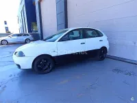 Usado Seat Ibiza Fresh 75 CV (55 kW) 2003 Blanco Utilitario