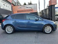 Usado Opel Astra Selective 110 HP (80 kW) 2015 Azul Citadino