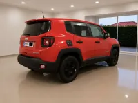Usado Jeep Renegade Sport 120 CV (88 kW) 2019 Rojo SUV