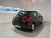 Usado Peugeot 308 Access 112 CV (82 kW) 2012 Negro Utilitario
