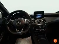 Usado Mercedes GLA180 122 CV (89 kW) 2018 Blanco SUV