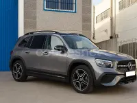 Usado Mercedes GLB200 150 CV (110 kW) 2023 Gris / plata SUV
