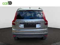 Usado Dacia Jogger Expression 140 CV (102 kW) 2023 Gris / plata Monovolumen