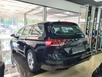 Usado VW Passat Business 122 CV (89 kW) 2021 Negro Familiar