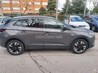 Usado Opel Grandland X Ultimate 130 CV (95 kW) 2020 Gris / plata SUV