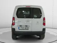 Usado Peugeot Rifter Business-Line 100 CV (73 kW) 2023 Blanco Monovolumen