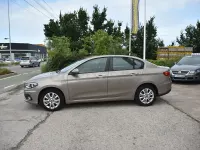 Usado Fiat Tipo Easy 95 CV (69 kW) 2017 Beige Berlina