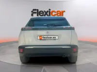 Usado Peugeot 2008 Active 110 CV (80 kW) 2021 Blanco SUV