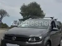 Usado VW Touran Advance 140 CV (102 kW) 2014 Gris / plata Monovolumen
